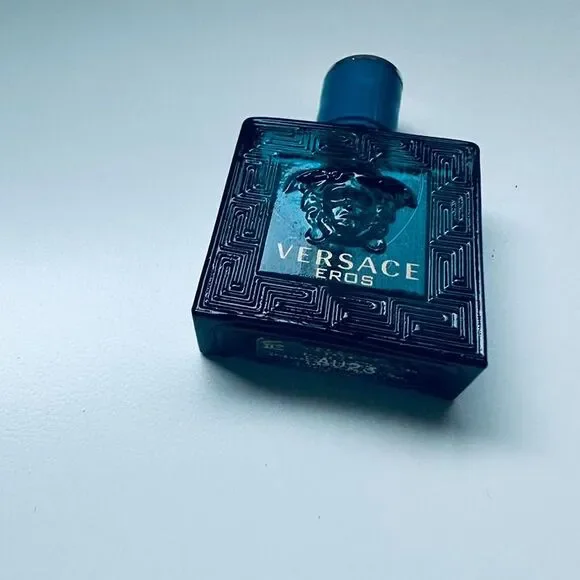Versace Eros New 5mL - Picture 3 of 3